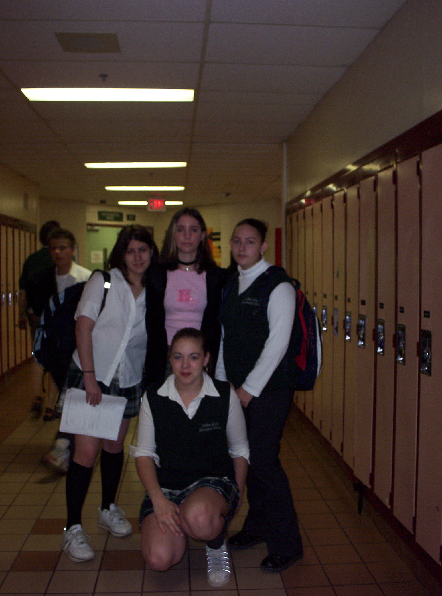 wl_liz_sheena_bella_me.jpg